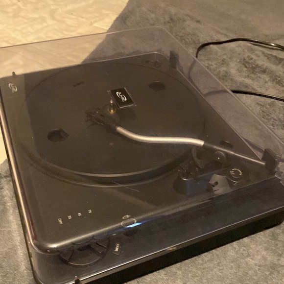 3 speed turn table - Picture 2 of 2